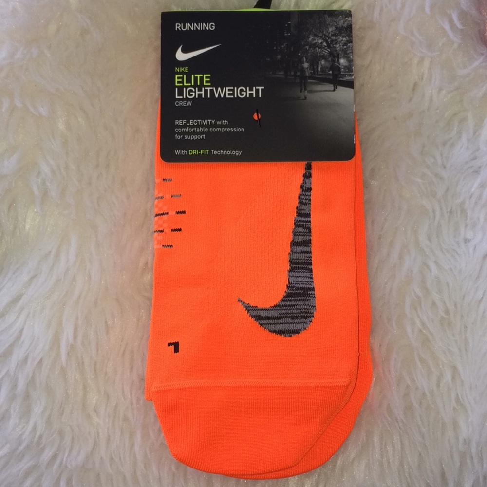 Nike Elite Lightweight Crew Socks.